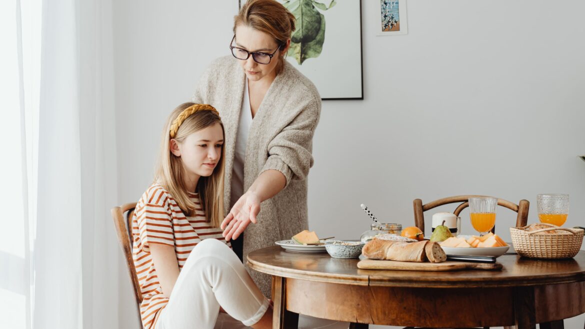 How Meal Spacing Supports PMS Energy Levels